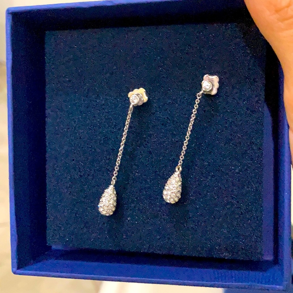 Swarovski dropping earrings